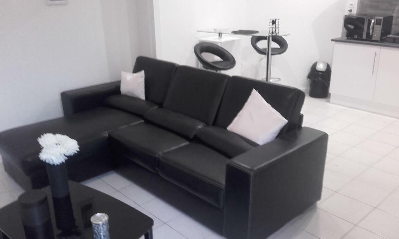 Chez Zazouilles Apartment Pau Bagian luar foto