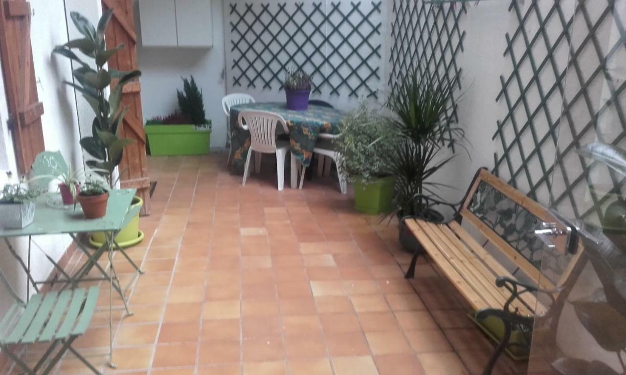 Chez Zazouilles Apartment Pau Bagian luar foto